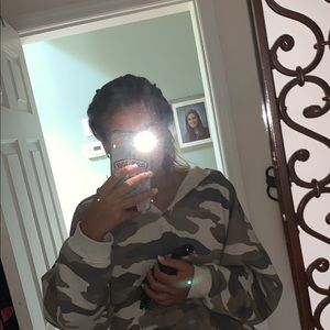 Meet your Posher, Marina